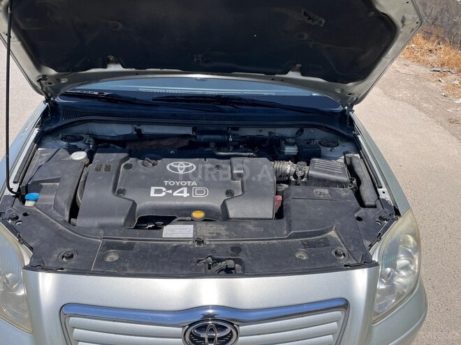 Toyota Avensis 2005, 373,700 km - 2.0 l - Bakı