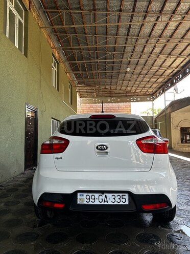 Kia Rio 2013, 216,000 km - 1.6 l - Şirvan