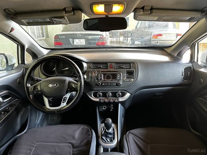 Kia Rio 2013, 216,000 km - 1.6 l - Şirvan