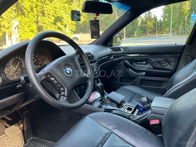 BMW 528 1996, 373,000 km - 2.8 l - Mingəçevir