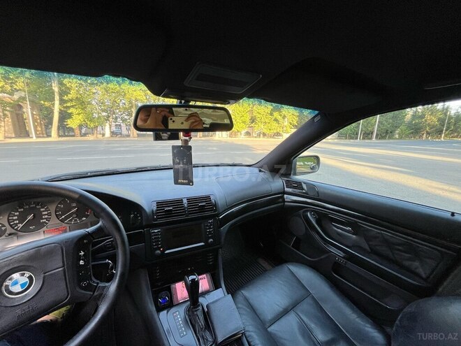 BMW 528 1996, 373,000 km - 2.8 l - Mingəçevir