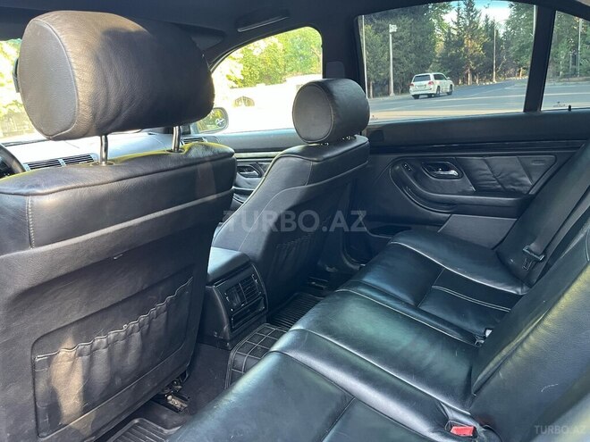 BMW 528 1996, 373,000 km - 2.8 l - Mingəçevir