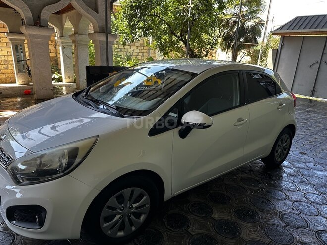 Kia Rio 2013, 216,000 km - 1.6 l - Şirvan