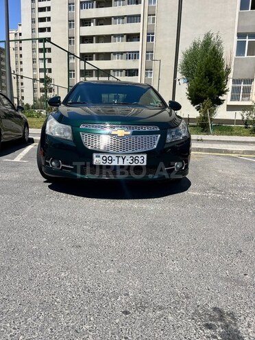 Chevrolet Cruze-1