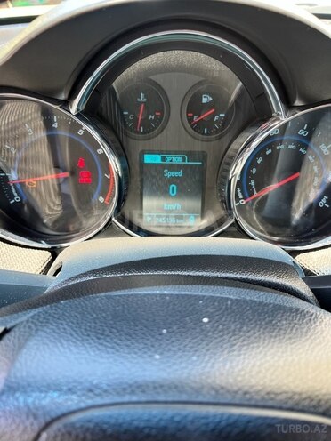 Chevrolet Cruze-5