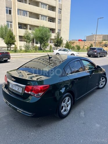 Chevrolet Cruze-8