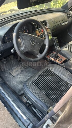 Mercedes C 180 1999, 392,000 km - 1.8 l - Bakı