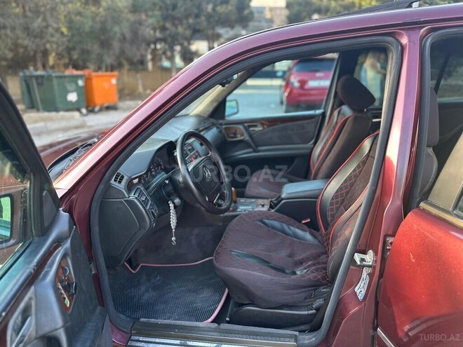 Mercedes E 230 1996, 476,200 km - 2.3 l - Bakı