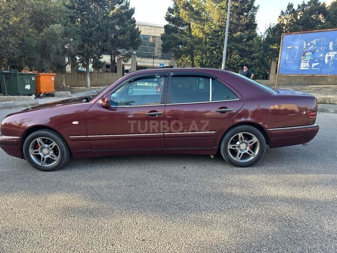 Mercedes E 230 1996, 476,200 km - 2.3 l - Bakı