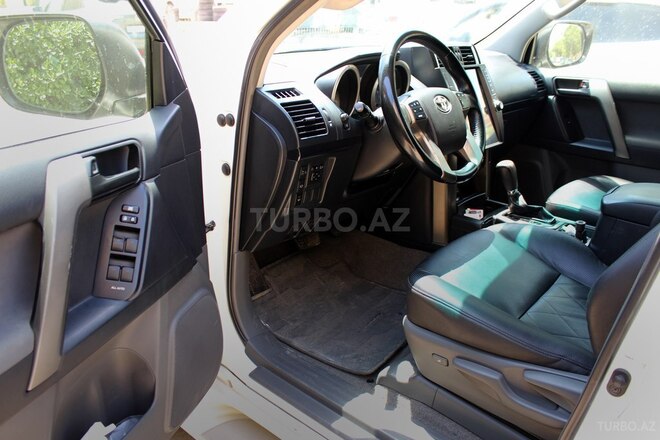 Toyota Land Cruiser Prado 2013, 102,000 km - 2.7 l - Bakı