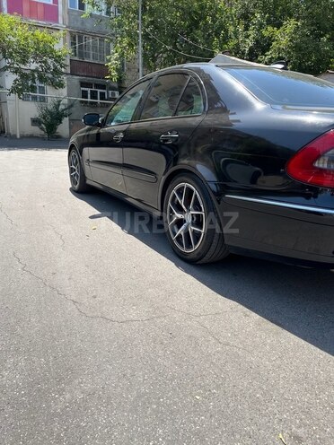 Mercedes E 220 d 2003, 410,418 km - 2.2 l - Bakı