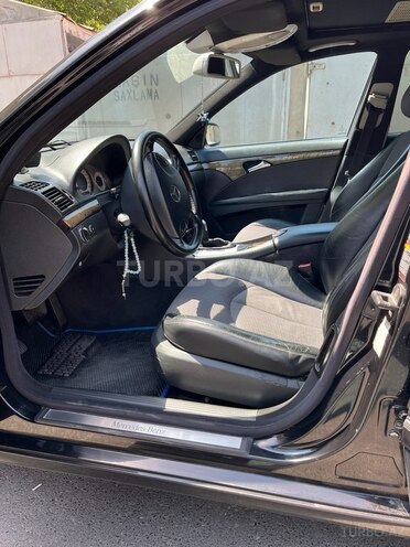 Mercedes E 220 d 2003, 410,418 km - 2.2 l - Bakı