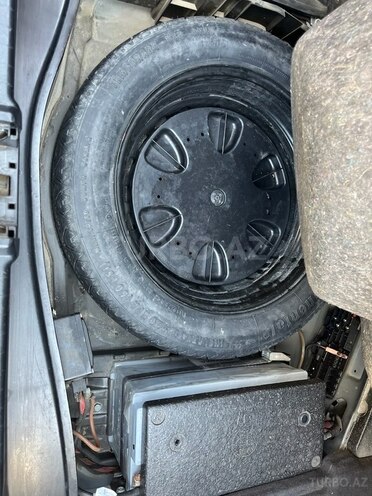 Mercedes E 220 d 2003, 410,418 km - 2.2 l - Bakı