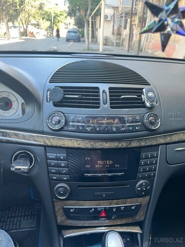 Mercedes E 220 d 2003, 410,418 km - 2.2 l - Bakı