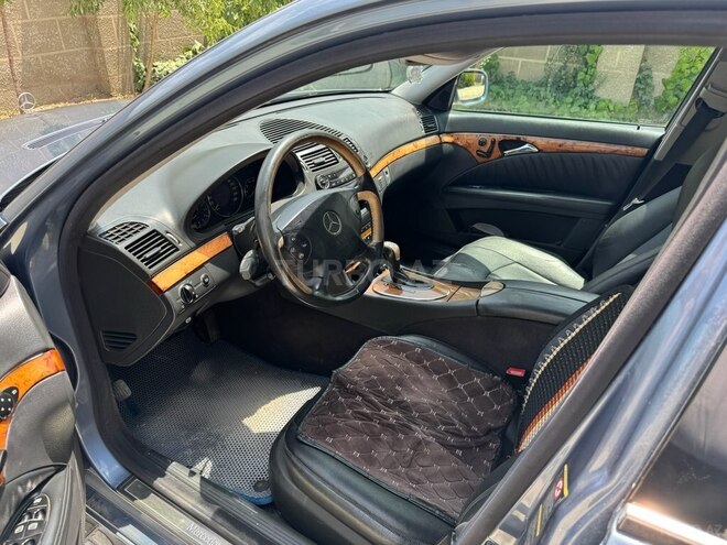 Mercedes E 320 2004, 385,000 km - 3.2 l - Bakı