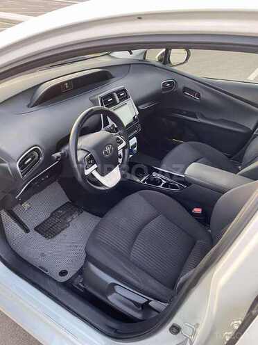 Toyota Prius 2017, 179,000 km - 1.8 l - Bakı