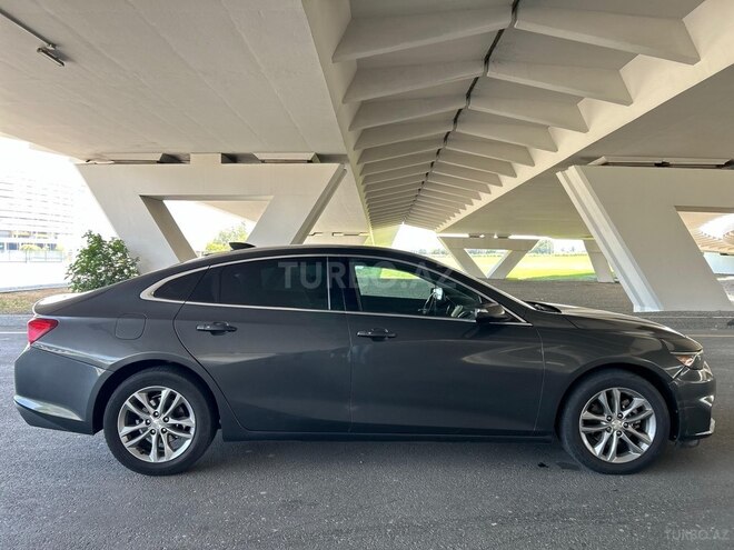 Chevrolet Malibu-3