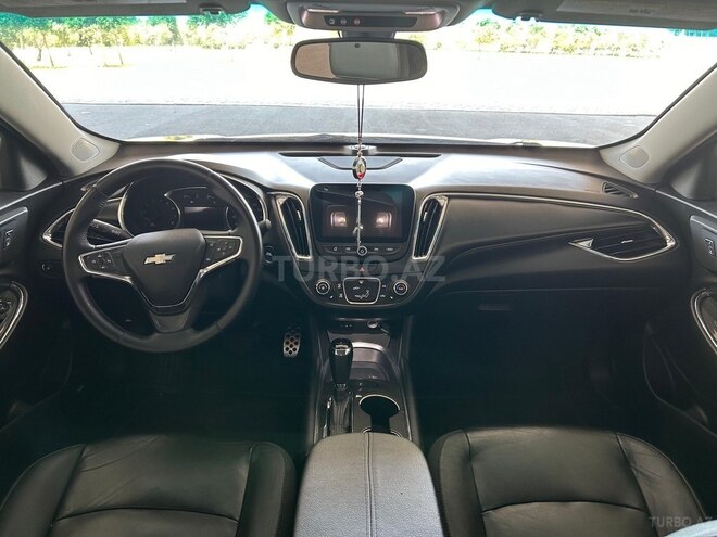 Chevrolet Malibu-11