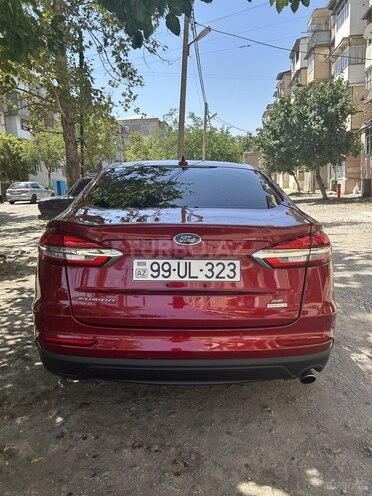 Ford Fusion (North America) 2019, 232,649 km - 2.0 l - Gəncə