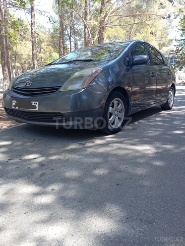 Toyota Prius-6