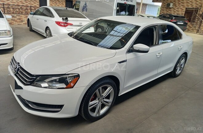 Volkswagen Passat (North America) 2014, 217,455 km - 1.8 l - Gəncə