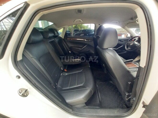 Volkswagen Passat (North America) 2014, 217,455 km - 1.8 l - Gəncə