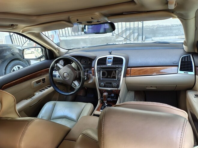 Cadillac SRX 2008, 230,000 km - 4.6 l - Sumqayıt