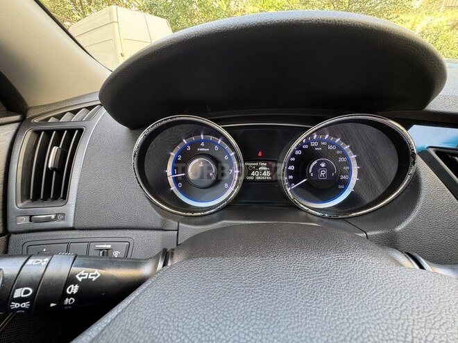 Hyundai Sonata-10