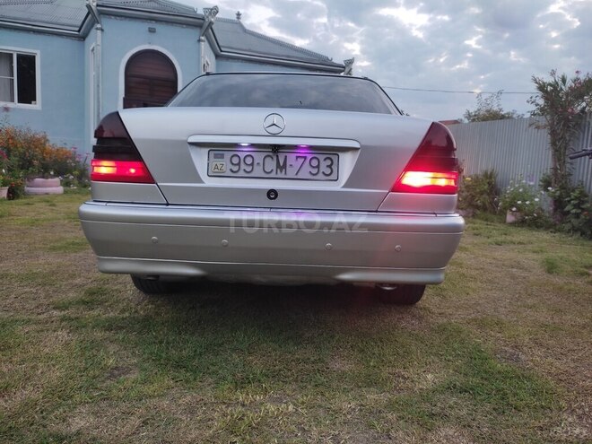 Mercedes C 180 1998, 210,000 km - 1.8 l - Zaqatala