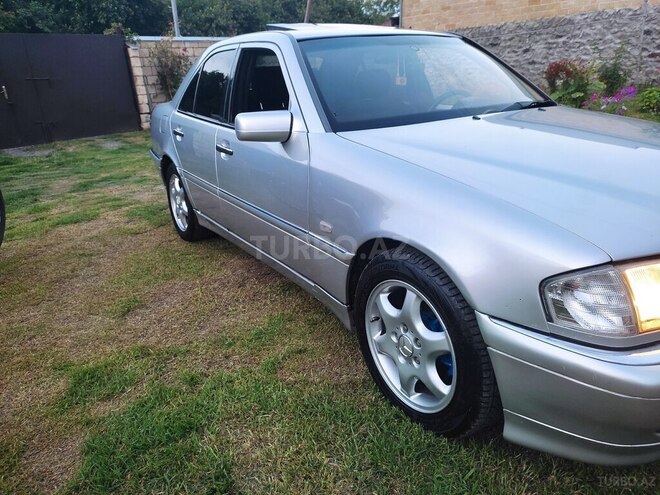 Mercedes C 180 1998, 210,000 km - 1.8 l - Zaqatala