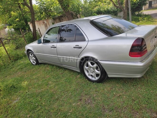 Mercedes C 180 1998, 210,000 km - 1.8 l - Zaqatala