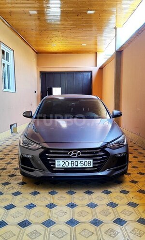 Hyundai Elantra 2018, 128,748 km - 1.6 л - Gəncə