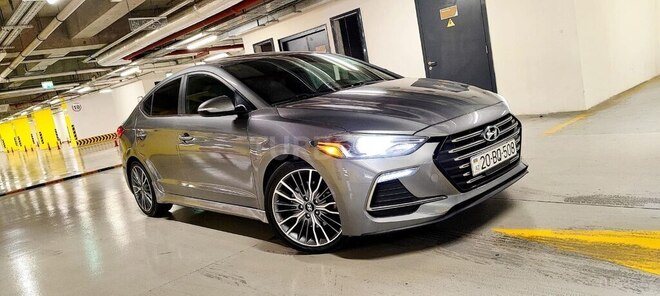 Hyundai Elantra 2018, 128,748 km - 1.6 л - Gəncə