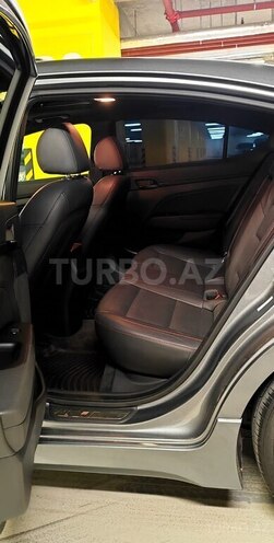 Hyundai Elantra 2018, 128,748 km - 1.6 л - Gəncə