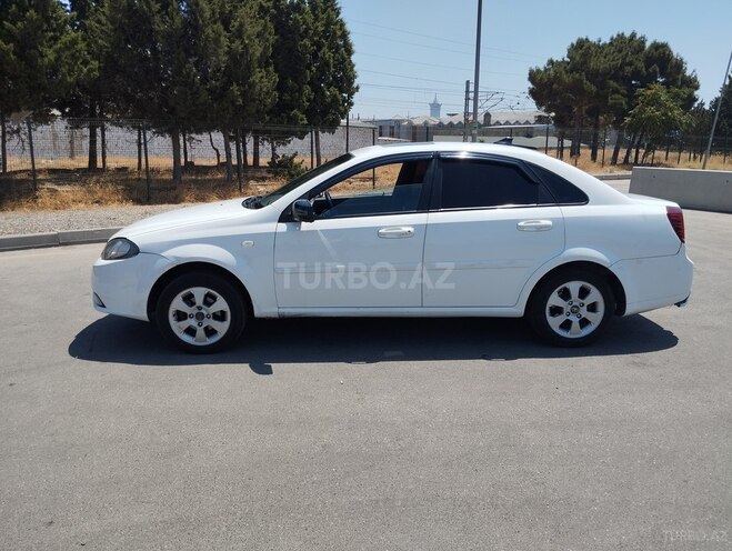 Daewoo Gentra 2013, 320,000 km - 1.5 l - Bakı