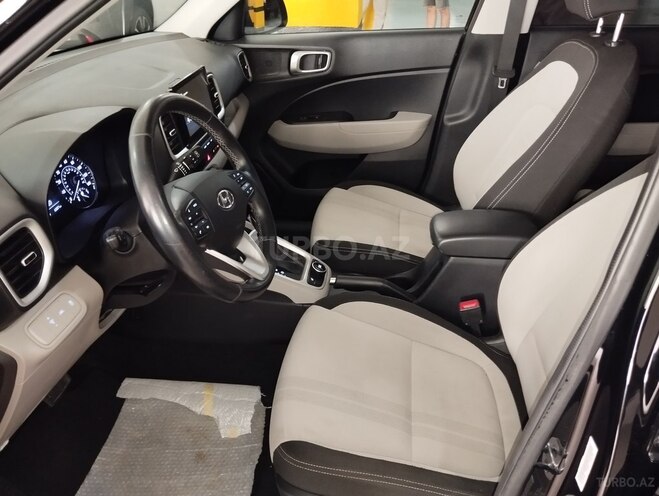 Hyundai Venue 2021, 63,800 km - 1.6 л - Bakı