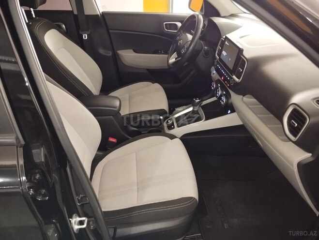 Hyundai Venue 2021, 63,800 km - 1.6 л - Bakı