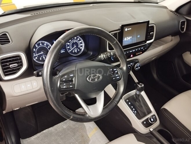 Hyundai Venue 2021, 63,800 km - 1.6 л - Bakı