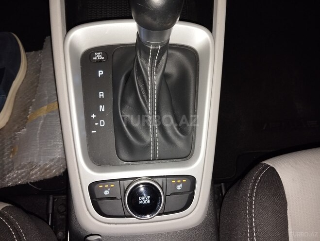 Hyundai Venue 2021, 63,800 km - 1.6 л - Bakı