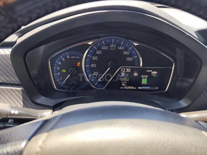 Toyota Corolla Fielder 2017, 162,500 km - 1.5 л - Bakı