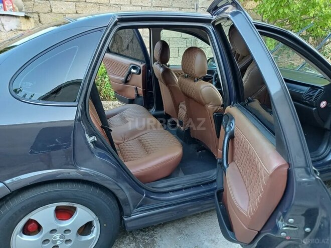 Opel Vectra 2000, 240,000 km - 1.6 l - Bakı