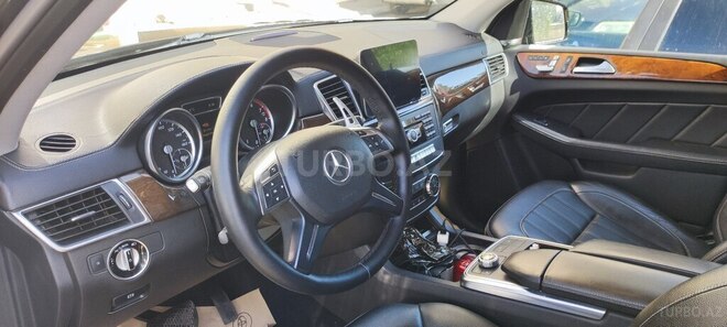 Mercedes GL 350 4MATIC 2015, 270,000 km - 3.0 l - Bakı