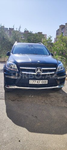 Mercedes GL 350 4MATIC 2015, 270,000 km - 3.0 l - Bakı