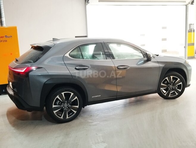 Lexus UX 250h 2020, 16,000 km - 2.0 l - Bakı