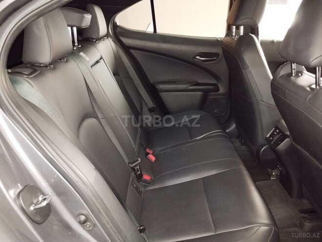 Lexus UX 250h 2020, 16,000 km - 2.0 l - Bakı
