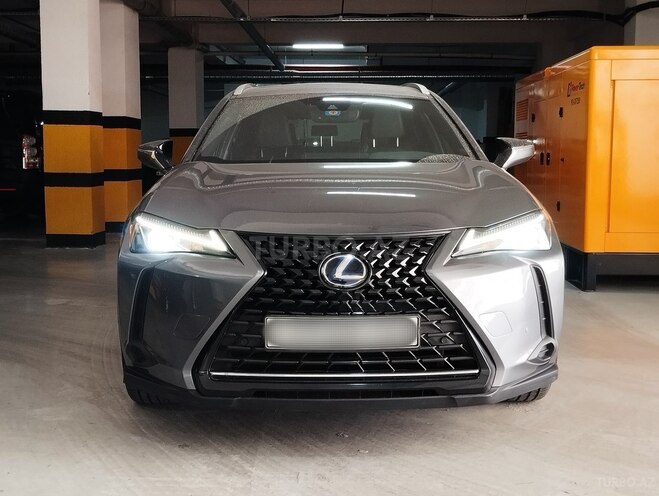 Lexus UX 250h 2020, 16,000 km - 2.0 l - Bakı