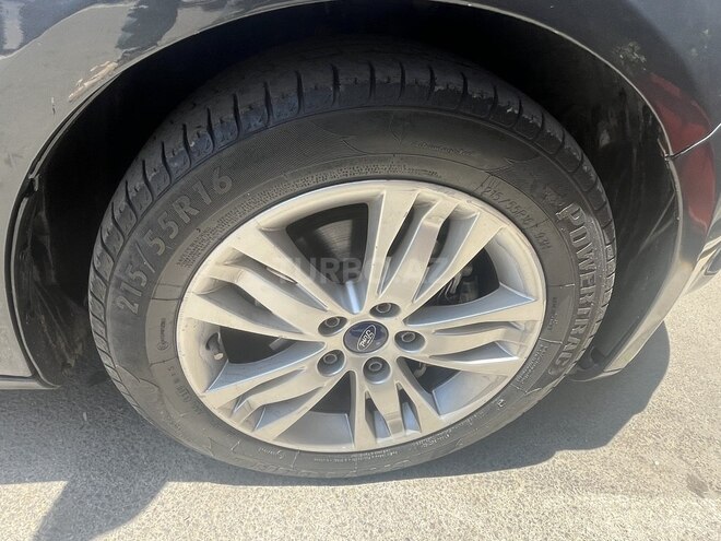 Ford Focus 2013, 200,000 km - 1.6 л - Bakı