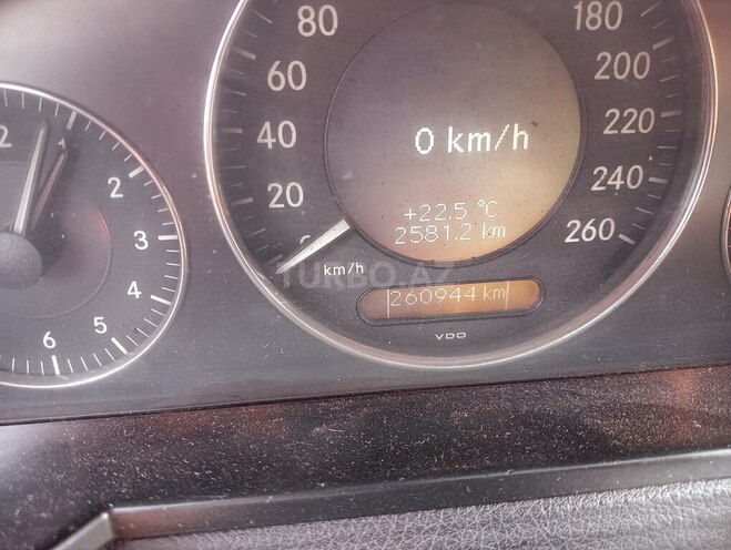 Mercedes E 220 d 2006, 261,000 km - 2.2 l - Bakı