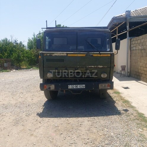 KamAz 5511 1995, 555,666 km - 11.0 l - Samux