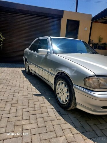 Mercedes C 180-2